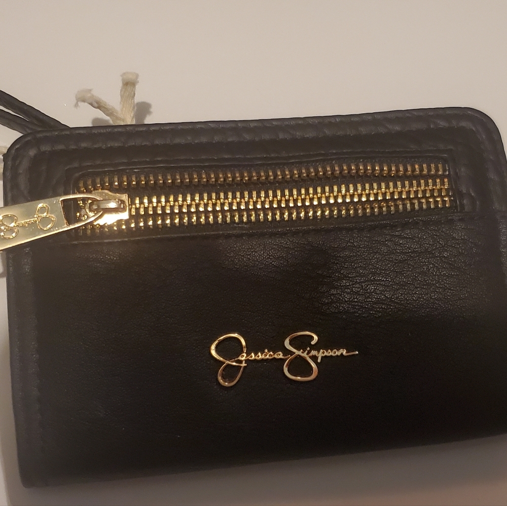 Jessica Simpson wallet
